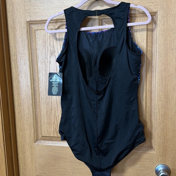 Nwt Swimsuits For All Keyhole Back High Neck One Piece Sporty Plus Size 18 - Picture 4 of 4